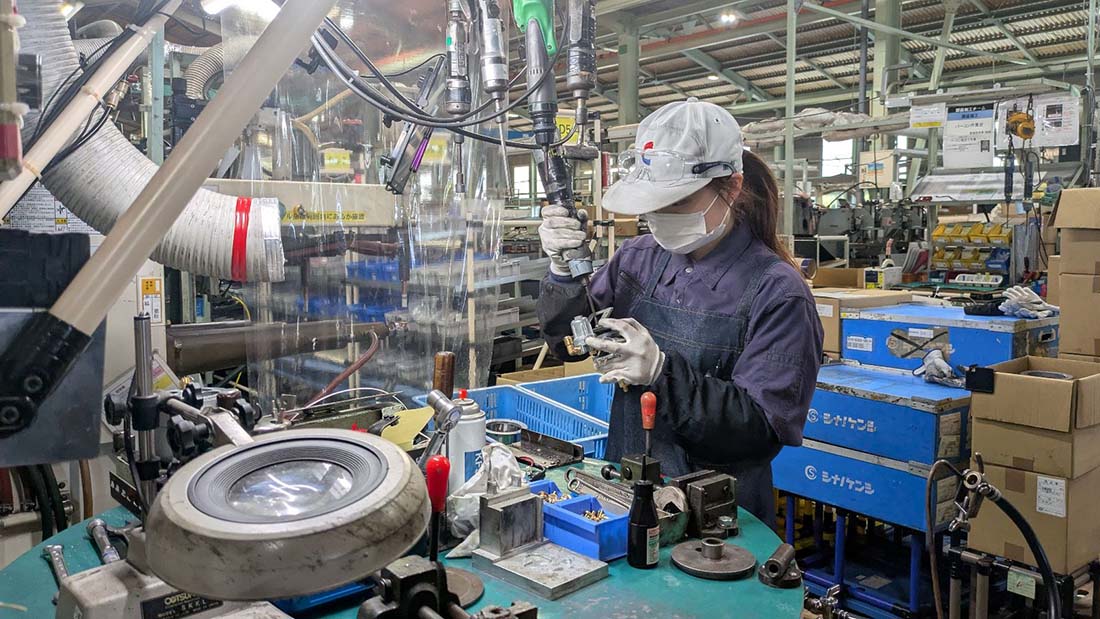 画像:長府工産